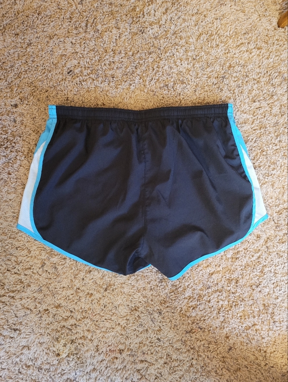 Nike Black and Teal Women's Athletic Shorts Dri - Fit  Size Medium - Picture 3 of 3